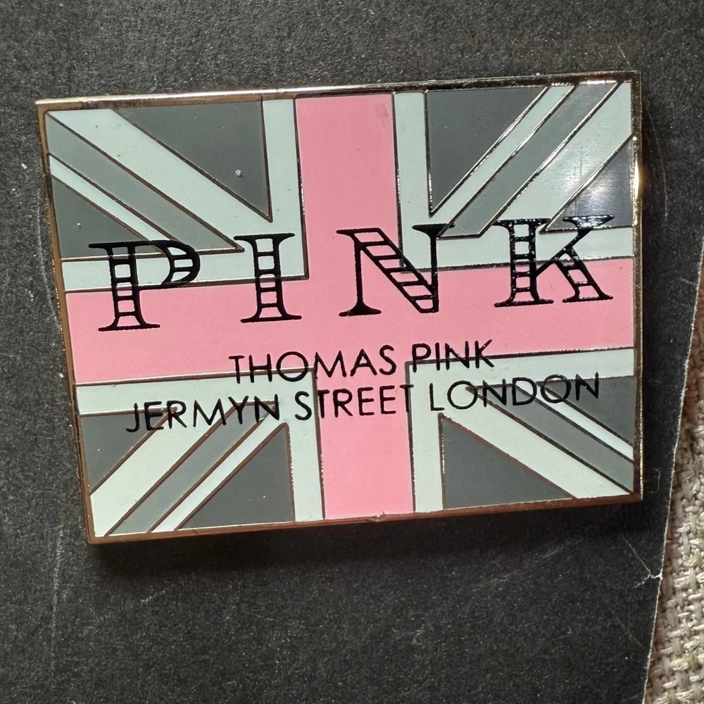Thomas Pink London Union Jack Enamel‎ Pin Badge Pink Grey Flag NWT Collectible